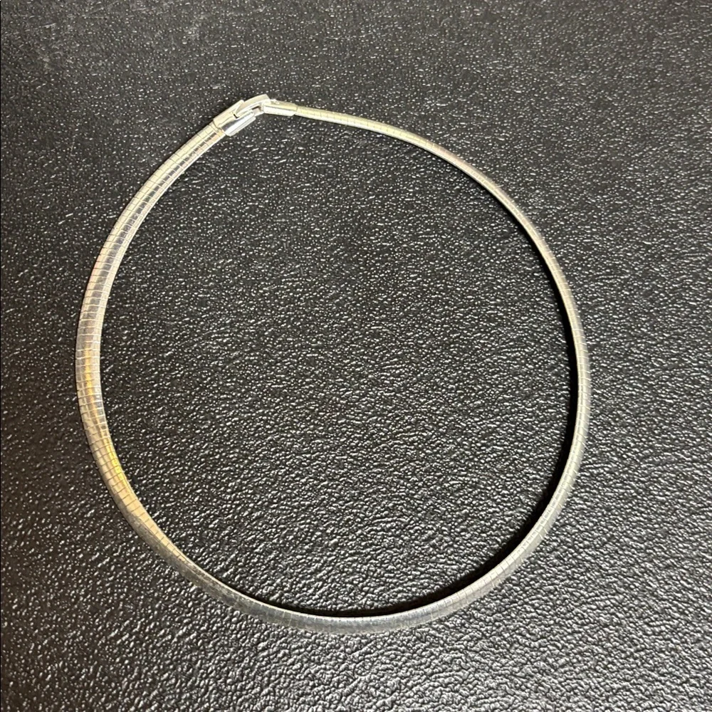 Herringbone Omega Elegant Silver Tone Choker Necklace - Picture 6 of 7